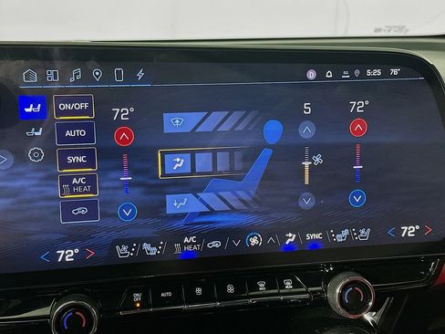 Used 2024 Chevrolet Blazer EV RS AWD/4WD image 24
