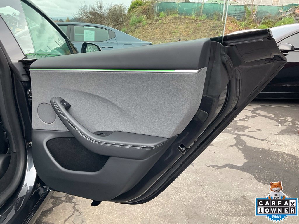 Used 2025 Tesla Model 3 RWD image 58