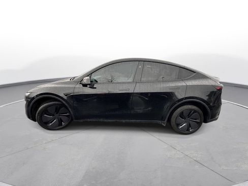 Used 2026 Tesla Model Y Long Range image 43