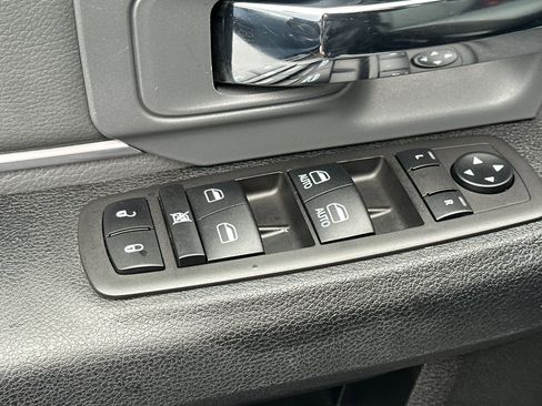 Used 2024 RAM 1500 Classic SLT image 11