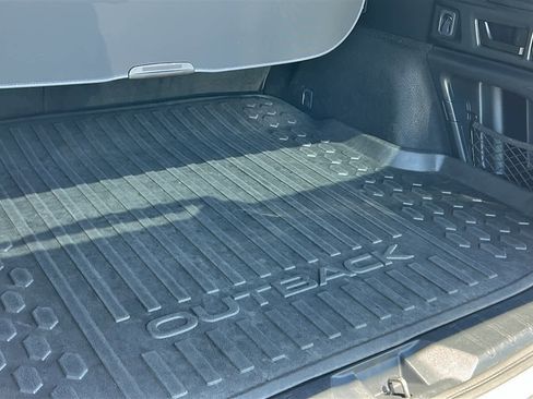 Certified 2023 Subaru Outback Onyx Edition XT AWD/4WD image 28