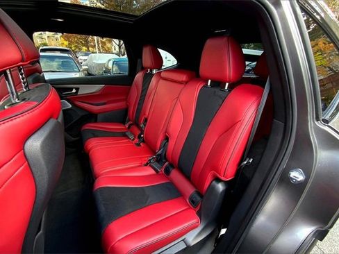 Used 2025 Acura MDX A-Spec image 17