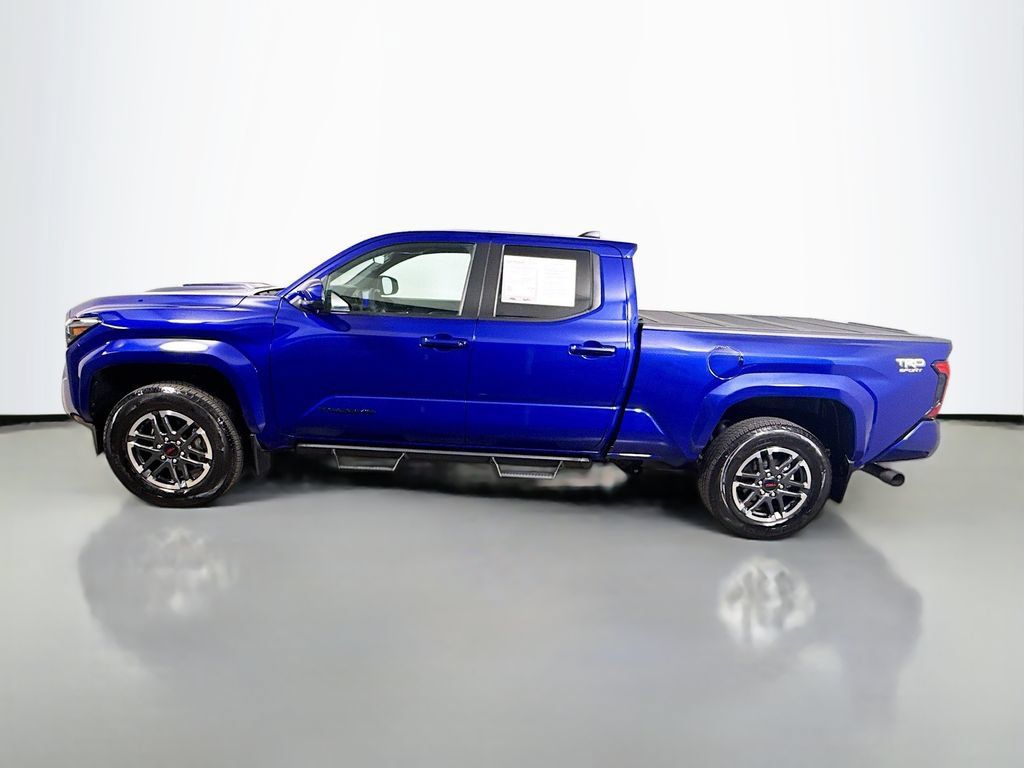 Certified 2024 Toyota Tacoma TRD Sport AWD/4WD image 4