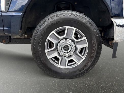 Used 2024 Ford F250 Lariat image 21