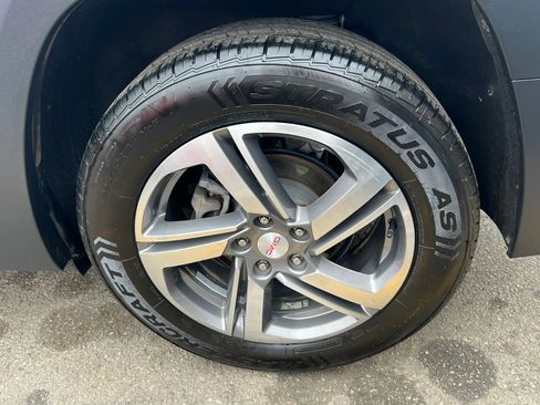 Used 2020 GMC Terrain SLT FWD image 11