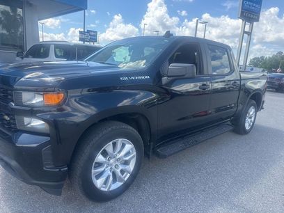 Used 2022 Chevrolet Silverado 1500 Custom w/ Safety Confidence Package