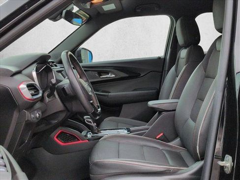 Used 2022 Chevrolet TrailBlazer RS image 15
