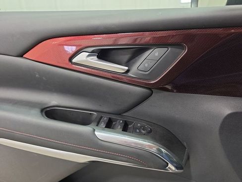 Used 2024 Chevrolet Traverse Z71 w/ Enhanced Driving Package AWD/4WD image 15