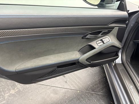 Certified 2025 Porsche 718 Boxster Spyder RS RWD image 4