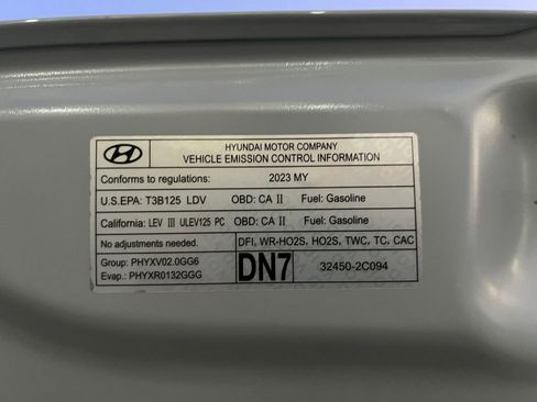 Used 2023 Genesis G70 2.0T w/ Sport Prestige Package image 32