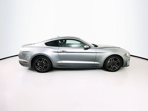 Used 2022 Ford Mustang Premium RWD image 10