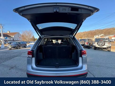 Certified 2024 Volkswagen Atlas SE image 21