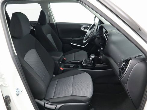 Used 2023 Kia Soul S image 21