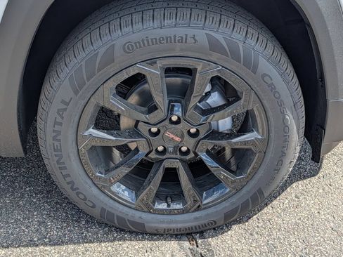 New 2026 GMC Terrain Elevation w/ Black Edition AWD/4WD image 25