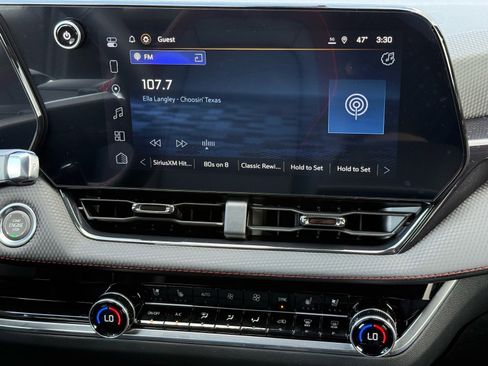 New 2026 Chevrolet Equinox RS w/ Convenience Package III image 18