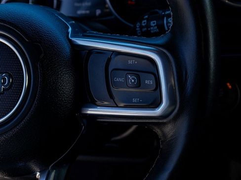 Used 2023 Jeep Wrangler Unlimited Sahara w/ Cold Weather Group image 23