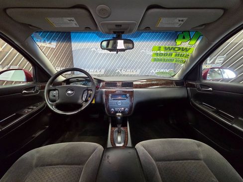 Used 2014 Chevrolet Impala LT w/ LT Sunroof Package FWD image 21