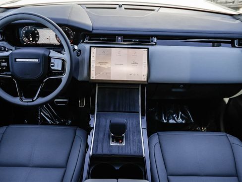 New 2026 Land Rover Range Rover Velar Dynamic SE image 12