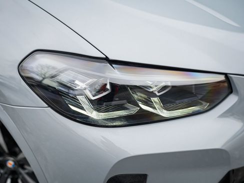 Used 2023 BMW X3 sDrive30i w/ M Sport Package image 7