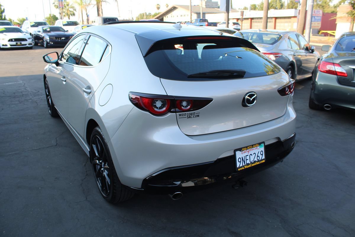 Used 2024 MAZDA MAZDA3 s FWD image 5