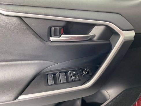 New 2025 Toyota RAV4 XLE w/ Convenience Package image 12