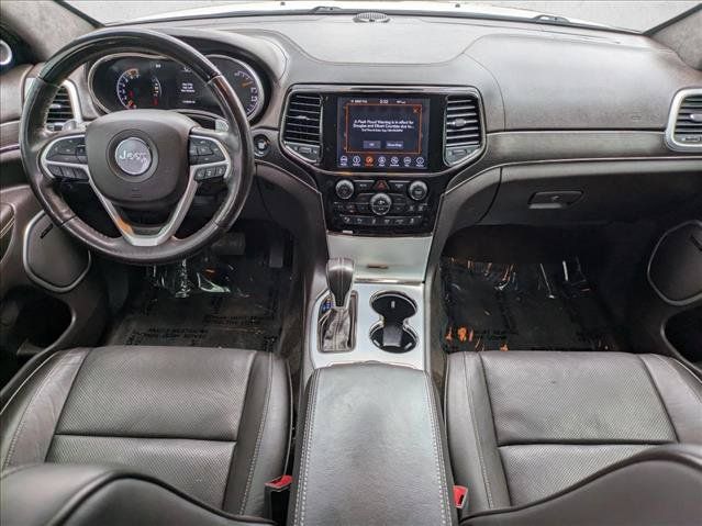 Used 2019 Jeep Grand Cherokee Summit w/ Platinum Series Group AWD/4WD image 17