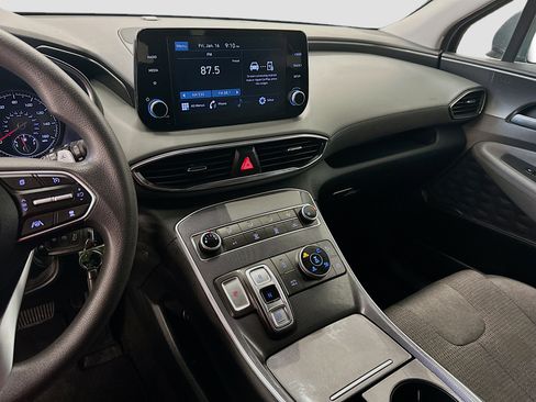 Used 2023 Hyundai Santa Fe SE image 25