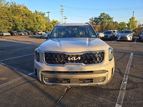 Certified 2023 Kia Telluride SX Prestige X-Line AWD/4WD image 11
