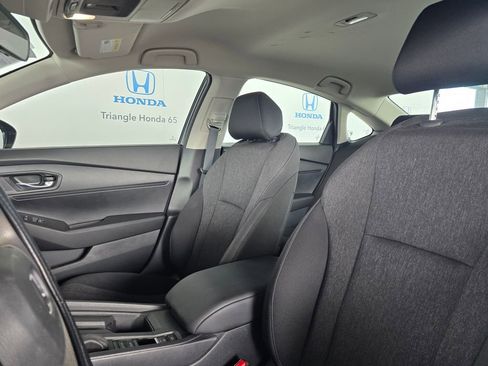 Used 2023 Honda Accord LX image 13
