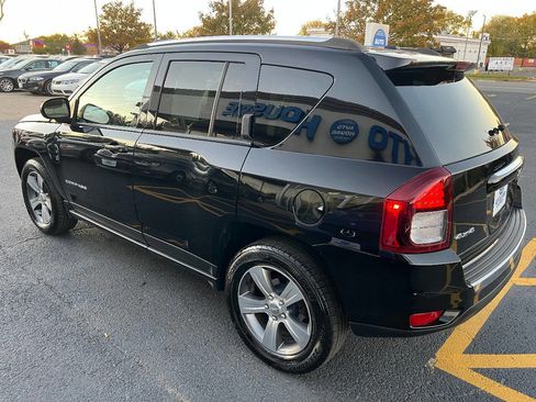 Used 2017 Jeep Compass High Altitude image 12