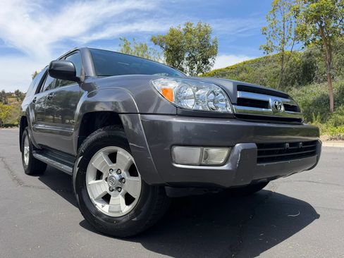 Used 2005 Toyota 4Runner Sport AWD/4WD image 7
