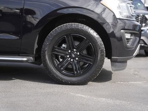 Used 2020 Ford Expedition Max XLT w/ Equipment Group 202A image 4