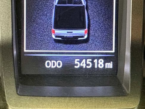 Used 2019 Toyota Tacoma TRD Off-Road image 10