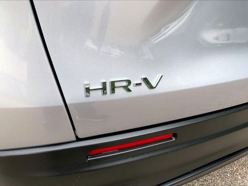 Used 2026 Honda HR-V LX image 10