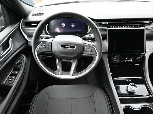 New 2026 Jeep Grand Cherokee Laredo X AWD/4WD image 12
