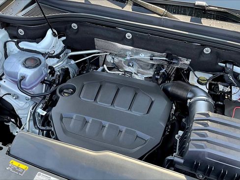 New 2026 Volkswagen Atlas Cross Sport SEL Premium R-Line image 17