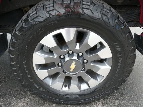 Certified 2022 Chevrolet Silverado 2500 Custom w/ Gooseneck/5TH Wheel Package AWD/4WD image 11
