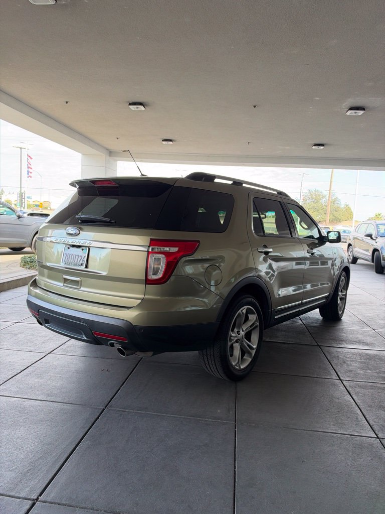 Used 2012 Ford Explorer Limited FWD image 3