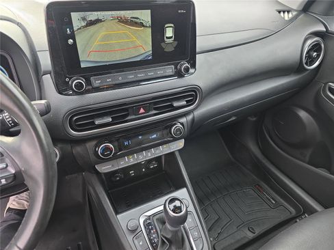 Certified 2023 Hyundai Kona Limited image 31