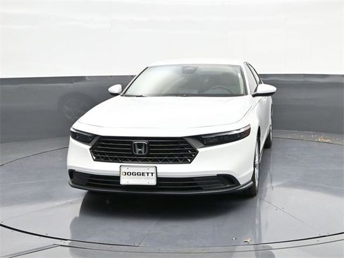 New 2025 Honda Accord LX image 22
