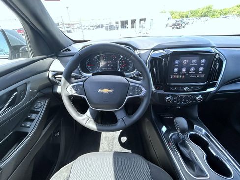 Certified 2023 Chevrolet Traverse LT AWD/4WD image 13