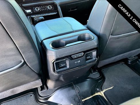 Used 2024 GMC Sierra 1500 AT4 AWD/4WD image 12
