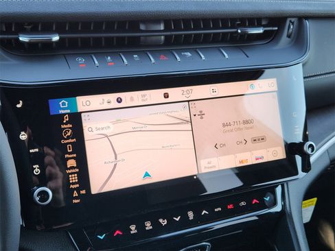 New 2026 Jeep Grand Cherokee Altitude image 17