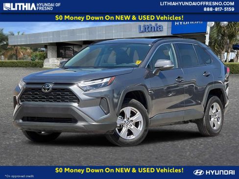 Used 2025 Toyota RAV4 XLE FWD image 1