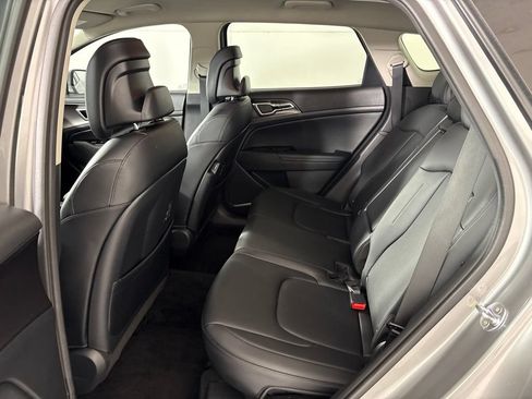 Used 2024 Kia Sportage EX FWD image 22