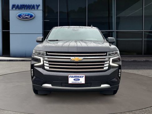 Used 2024 Chevrolet Tahoe High Country w/ Advanced Technology Package AWD/4WD image 2