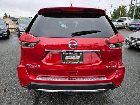 Used 2017 Nissan Rogue SL w/ SL Premium Package AWD/4WD image 5