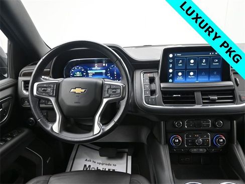 Used 2022 Chevrolet Tahoe LT w/ Luxury Package image 14