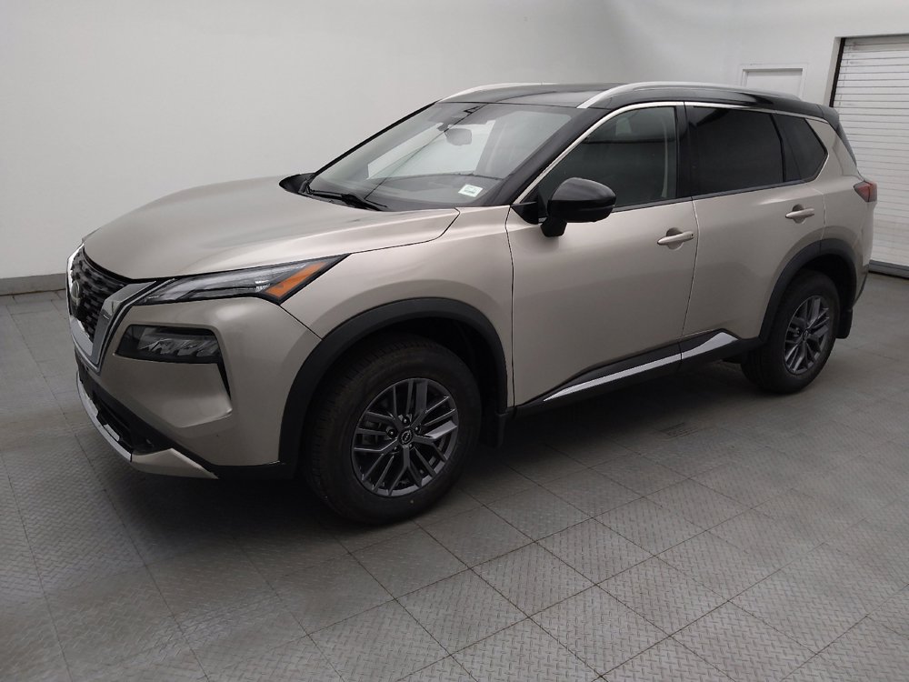Used 2021 Nissan Rogue SL AWD/4WD image 2