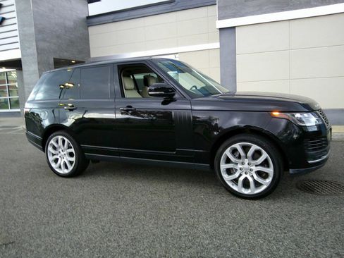 Used 2018 Land Rover Range Rover HSE AWD/4WD image 22